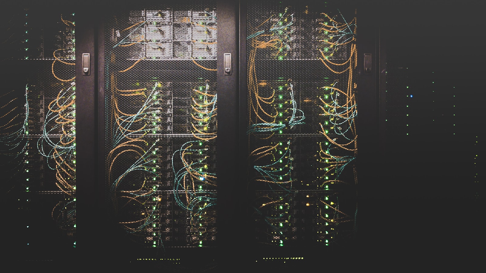 Netzwerk & EDV – Schmidt Elektrotechnik in Neu-Isenburg